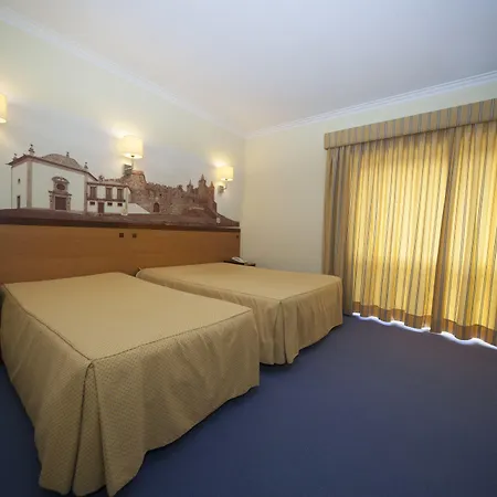 Feira Pedra Bela Szálloda 4*