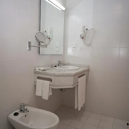 Feira Pedra Bela 4* Santa Maria da Feira