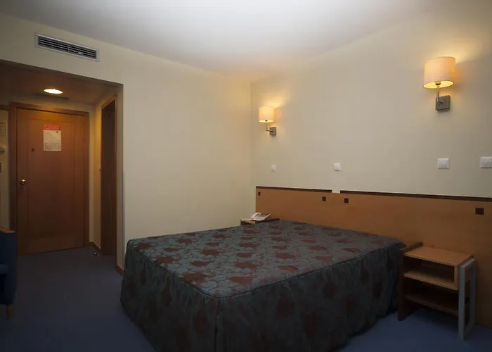 德费拉佩德拉贝拉酒店 圣玛丽亚大德费拉