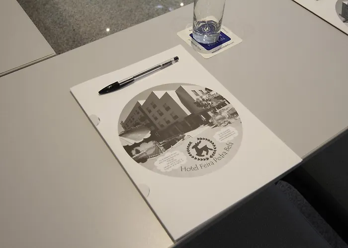 호텔 Feira Pedra Bela