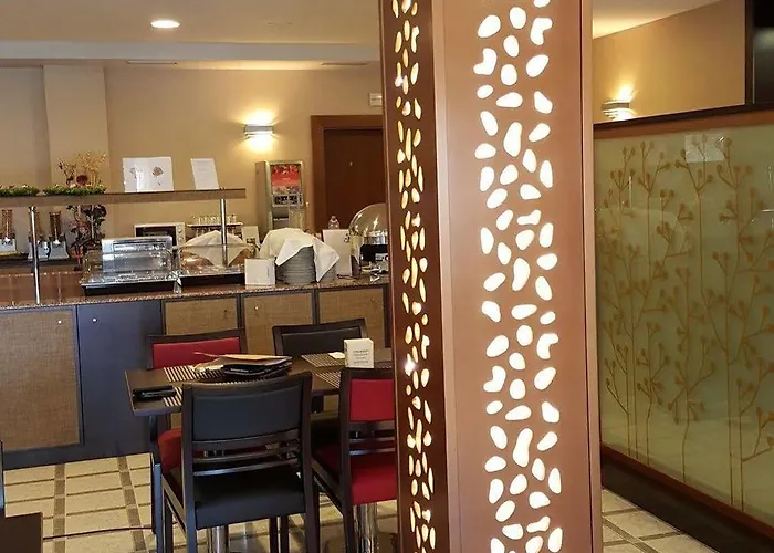 德费拉佩德拉贝拉酒店 酒店 4*